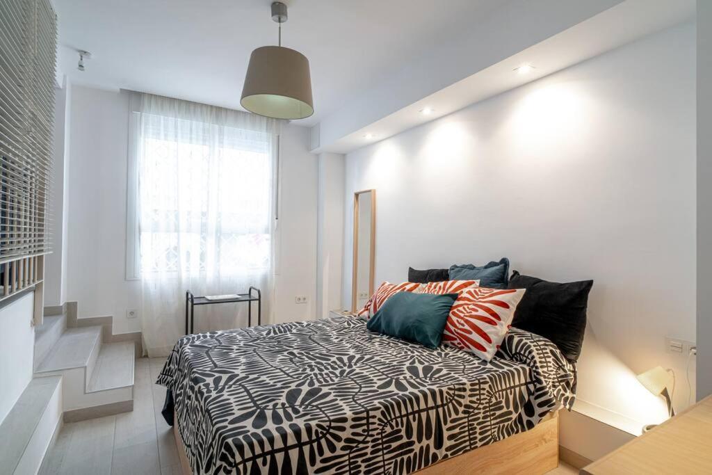 Loft De Diseno Cerca De La Playa - El Palo Daire Málaga Dış mekan fotoğraf